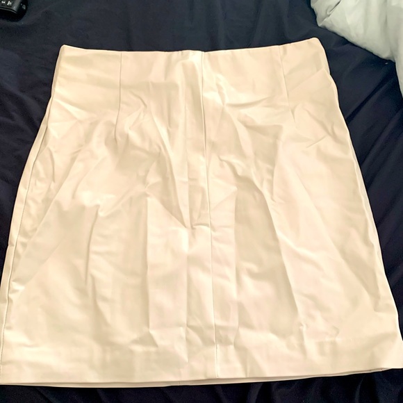 Cream Color Faux Leather H&M Skirt - Picture 1 of 2
